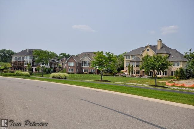 Hidden Lake Homes