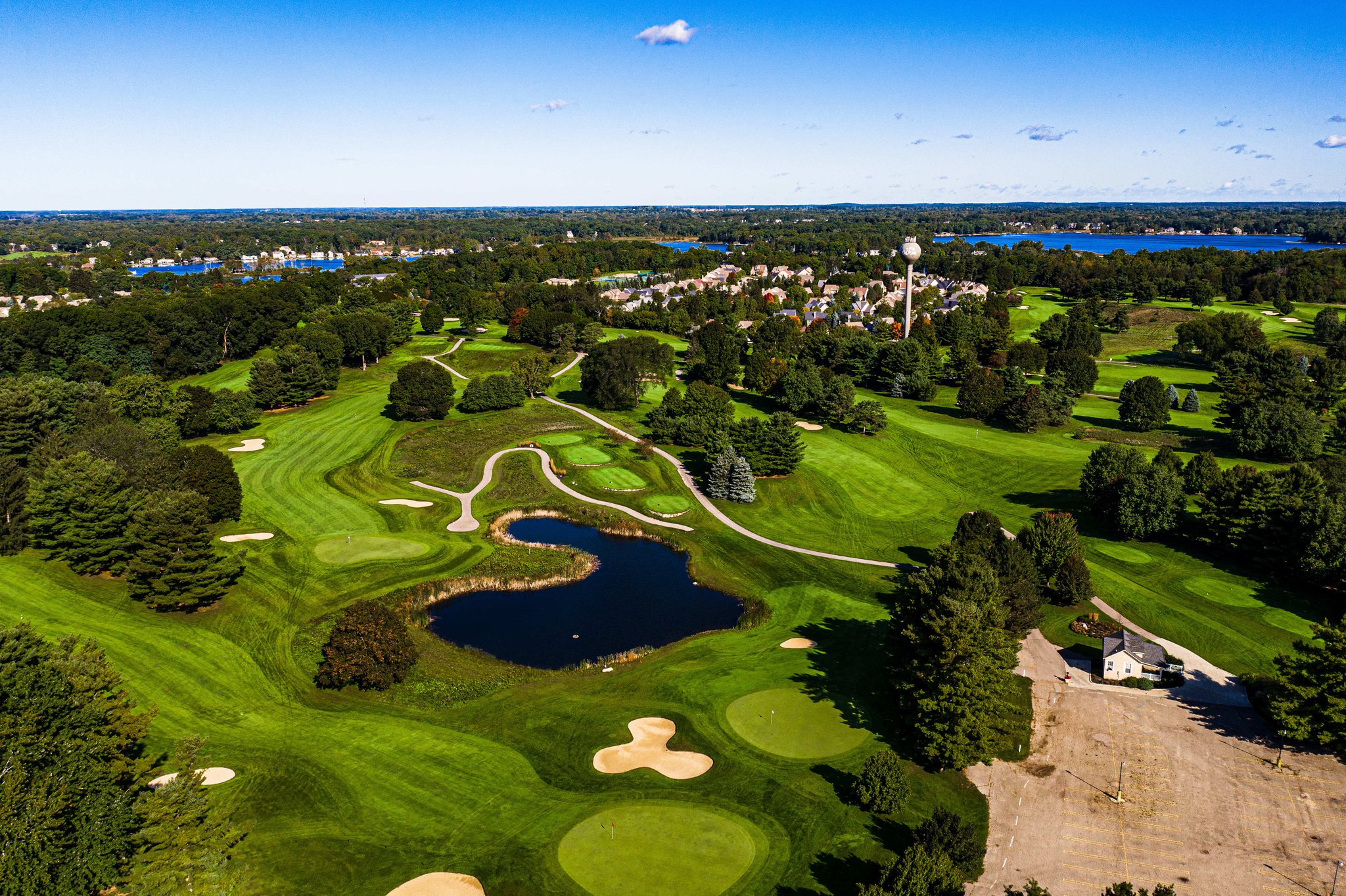 Aerial view of the oak pointe golf course